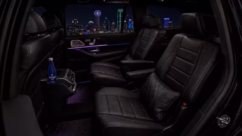 GLS 580 interior ambient lighting, executive rear cabin